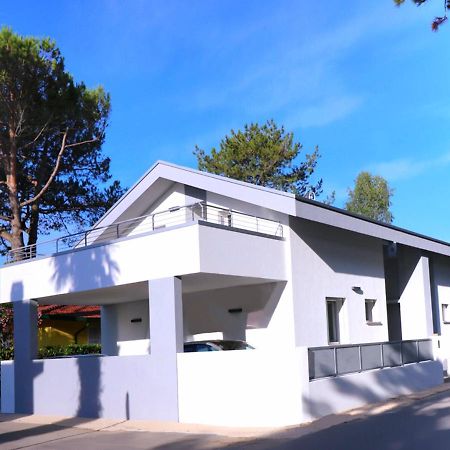 Villa Lisa Bibione Esterno foto
